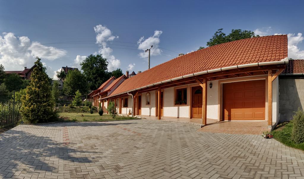 Felsőtárkány Nyitott Kapu Vendeghaz酒店 外观 照片
